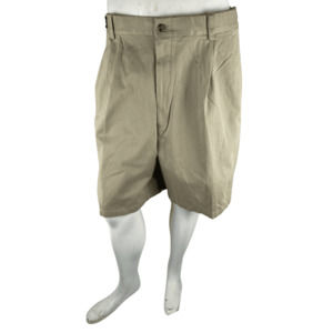 Savane men's beige shorts size 42W